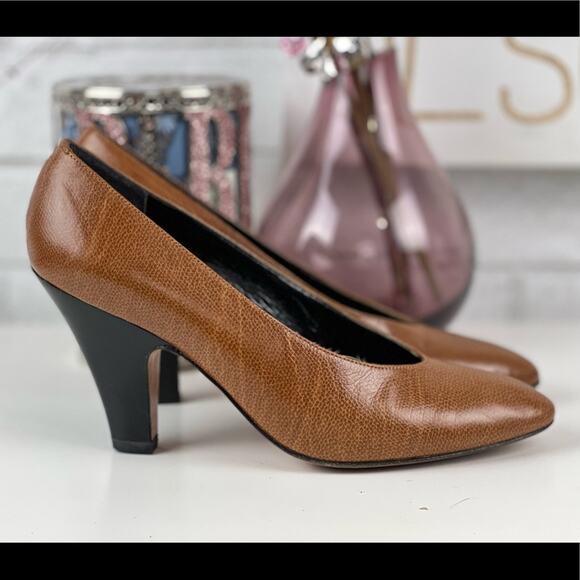 Morgan Taylor Leather Heels Size 7.5M - Picture 7 of 12